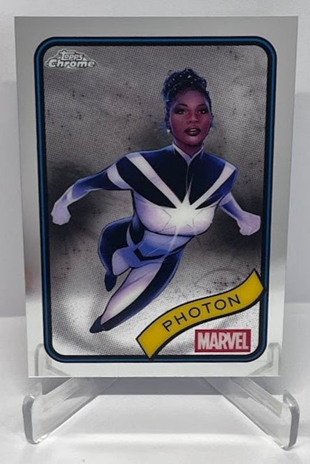 2025 Topps Chrome Marvel Photon #24 *7