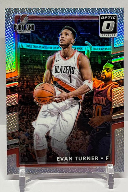 2017-18 Panini Optic Silver Prizm Evan Turner Portland #124