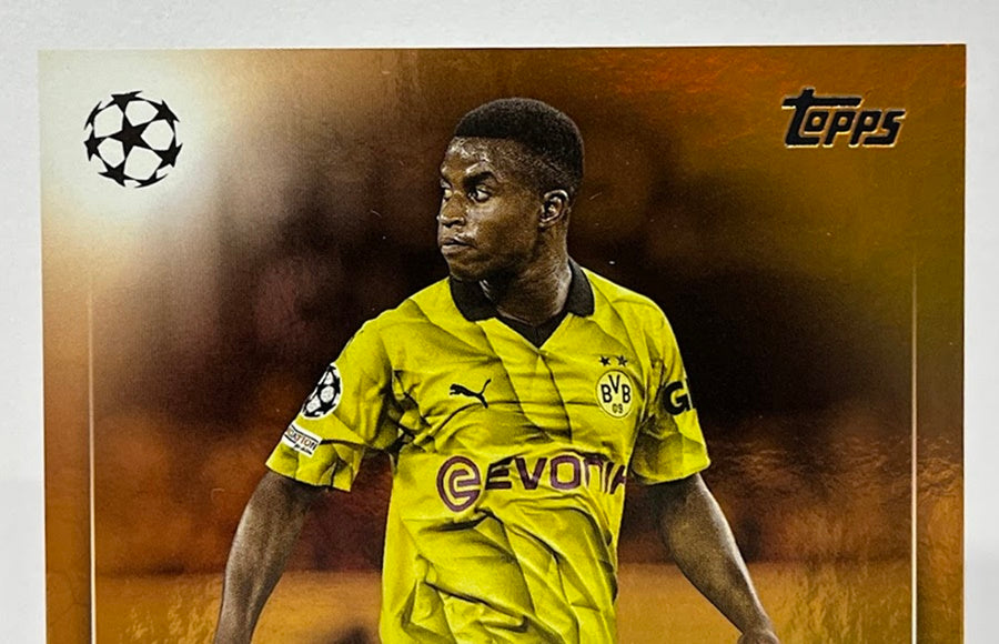 2023-24 Topps UEFA AU Youssoufa Moukoko Borussia Dortmund 14/25