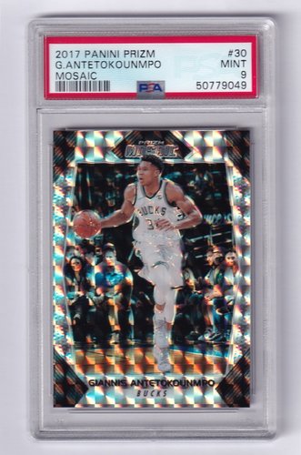 2017-18 Panini Mosaic Prizm Giannis Antetokounmpo Bucks #30 PSA 9