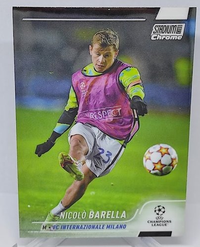 2021-22 Topps UCL Stadium Club Nicolo Barella Milano #23