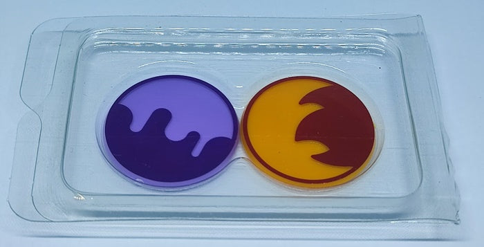 Pokemon Karmesin & Purpur Würfel Set und Marken