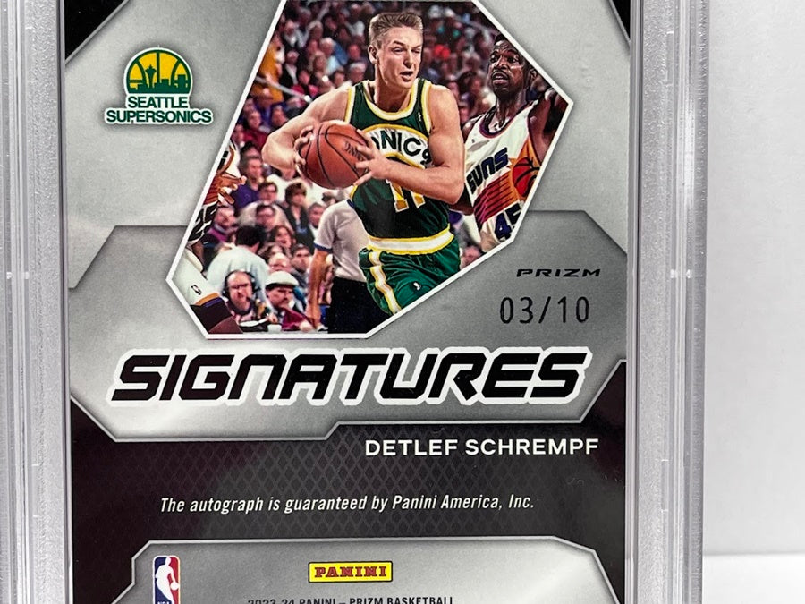 2023 Panini Prizm Signatures Gold Detlef Schrempf SuperSonics 03/10 PSA 9