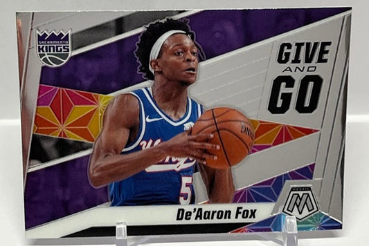 2019-20 Panini Mosaic Give And Go De'Aaron Fox Kings #3
